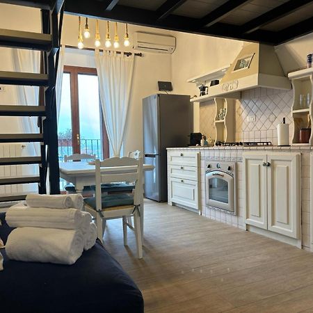 Il Palazzino Apartment Taranto Luaran gambar