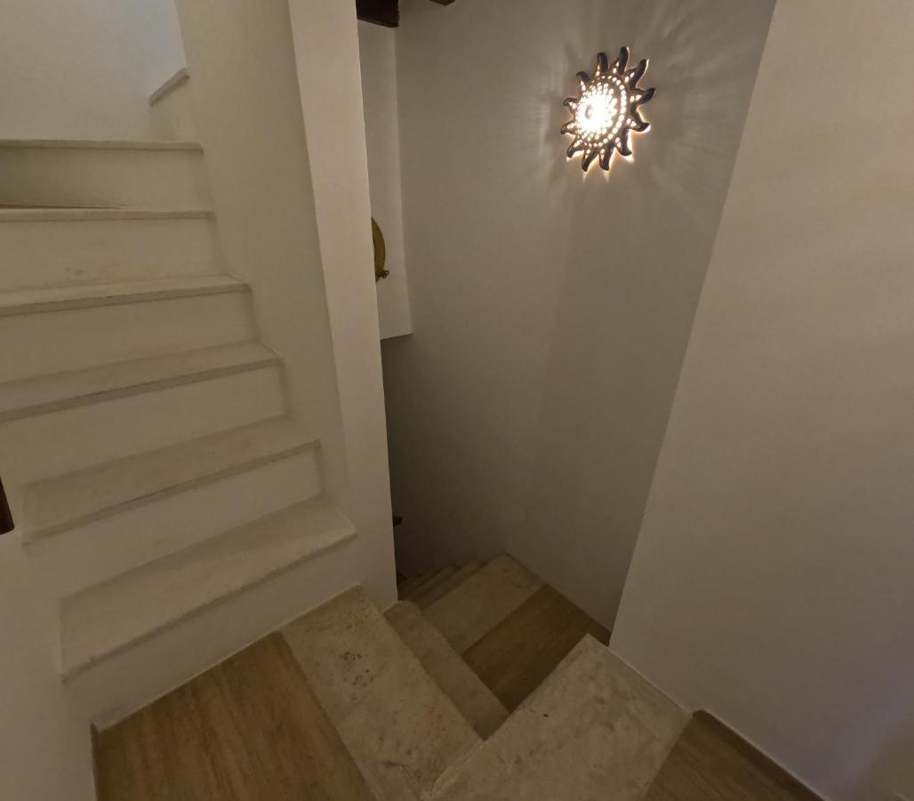 Il Palazzino Apartment Taranto Luaran gambar